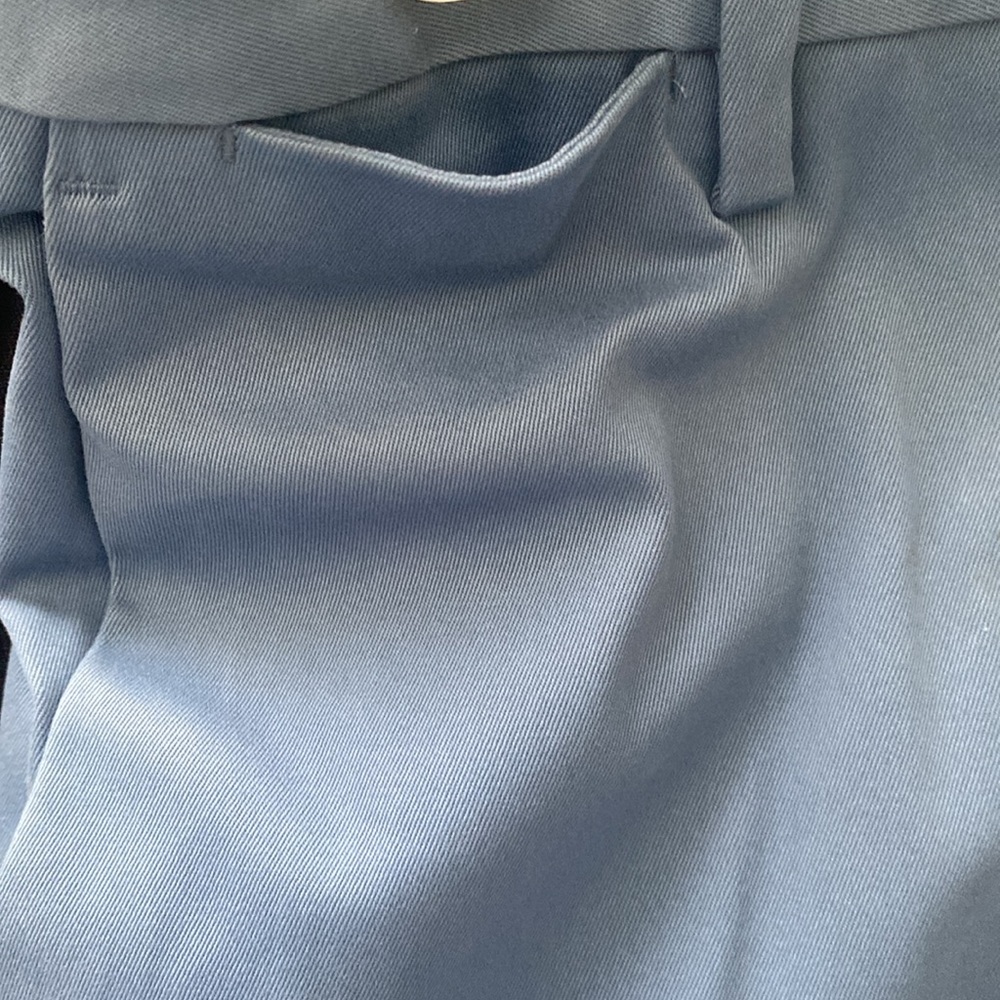 Banana Republic Tapered Fit Chino Pants EUC Size 32 X 32 Coastal Blue Flat Front - Picture 4 of 6